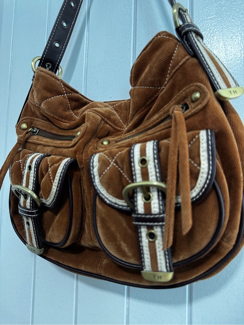 Y2K Tommy Hilfiger Brown Velvet Quilted Shoulder Bag with Dark Brown Strap - Picture 2 of 5